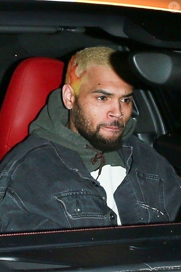 Chris Brown - Les célébrités quittent la soirée d'anniversaire de Drake à Los Angeles, le 24 octobre 2019.23/10/2019 - Los Angeles