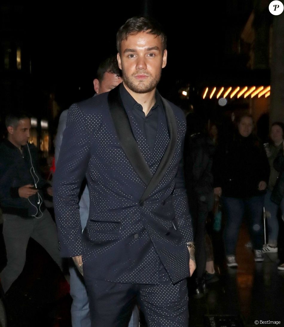 Exclusif Liam Payne, en costume, sort d'un dîner du GQ London Fashion