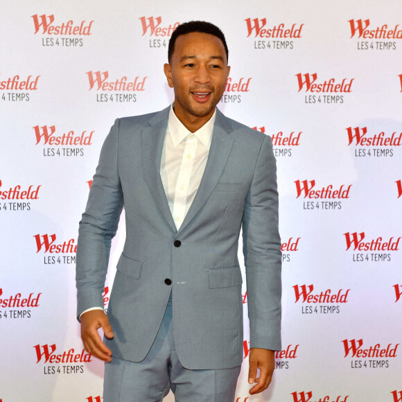 John Legend au centre commercial Westfield Les Quatre Temps, Paris. Le 12 septembre 2019. @Laurent Zabulon-Nasser Berzane/EMPICS Entertainment/ABACAPRESS.COM