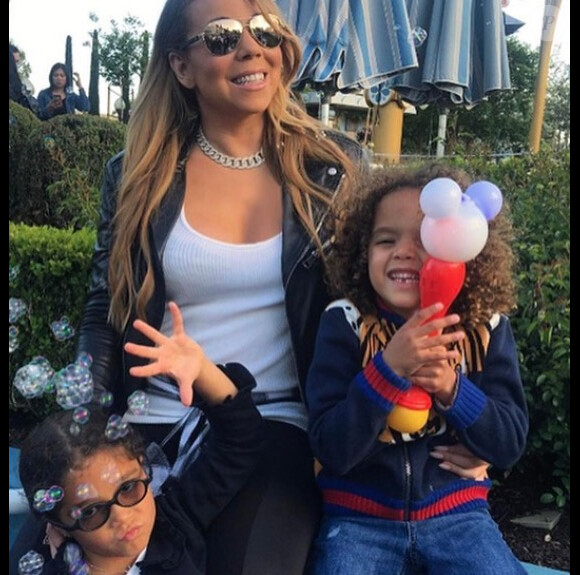 Mariah Carey et ses enfants Monroe et Moroccan. Instagram. Le 30 avril 2019.
