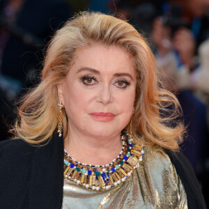 Catherine Deneuve, présidente du jury lors du red carpet de la cérémonie d'ouverture du 45ème festival du cinéma américain de Deauville le 6 septembre 2019. © Frédéric Andrieu / Panoramic / Bestimage