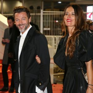 Christophe Maé et sa femme Nadège Sarron - 21e édition des NRJ Music Awards au Palais des festivals à Cannes le 9 novembre 2019. © Dominique Jacovides/Bestimage