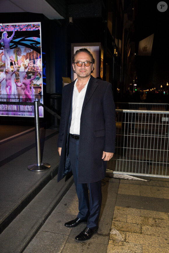 Exclusif - Vincent Perez - Arrivées à l'avant-première du film "J'accuse" au cinéma UGC Normandie à Paris le 12 novembre 2019.