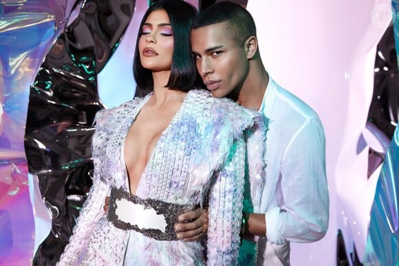 Kylie Jenner et Olivier Rousteing - Kylie Jenner pose pour sa gamme de cosmétiques en collaboration avec Balmain. Paris. Le 25 septembre 2019.