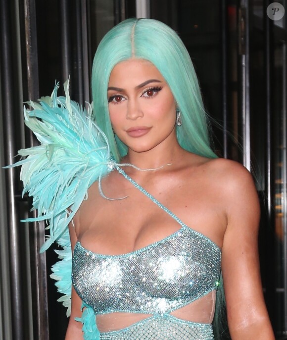 Kylie Jenner et son compagnon Travis Scott à la sortie du Mark Hotel pour se rendre à l'after party de la 71ème édition du MET Gala (Met Ball, Costume Institute Benefit) à New York, le 6 mai 2019.