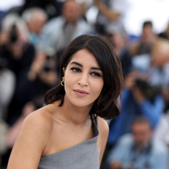 Leïla Bekhti au photocall du film "La Fameuse Invasion des ours en Sicile" lors du 72ème Festival International du Film de Cannes, France, le 21 mai 2019. © Jacovides-Moreau/Bestimage