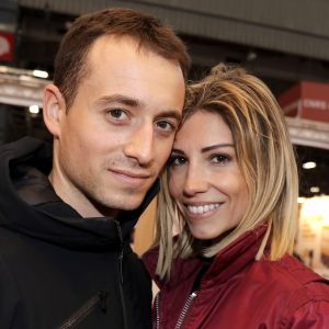 Hugo Clément et sa compagne Alexandra Rosenfeld (Miss France 2006) - Salon du livre de Paris le 16 mars 2019. © Cédric Perrin/Bestimage