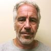 Jeffrey Epstein, accusé de trafic sexuel, s'est suicidé dans en prison à New York le 10 août 2019 à 66 ans.