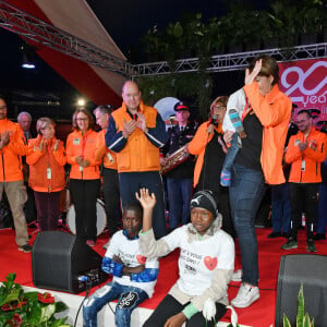 Le prince Albert II de Monaco durant le départ de la 20ème "No Finish Line" à Monaco le 16 novembre 2019. © Bruno Bébert / Bestimage