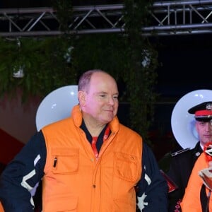 Le prince Albert II de Monaco durant le départ de la 20ème "No Finish Line" à Monaco le 16 novembre 2019. © Bruno Bébert / Bestimage