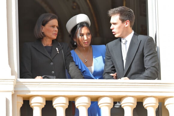 La princesse Stéphanie de Monaco, son fils Louis Ducruet et sa femme Marie Chevallier - La famille princière de Monaco au balcon du palais lors de la Fête nationale monégasque à Monaco. Le 19 novembre 2019 © Dominique Jacovides / Bestimage