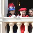 Le prince Jacques, la princesse Gabriella, India Casiraghi et Kaia Rose Wittstock - La famille princière de Monaco au balcon du palais lors de la Fête nationale monégasque à Monaco. Le 19 novembre 2019 © Dominique Jacovides / Bestimage