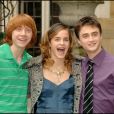 Rupert Grint, Emma Watson et Daniel Radcliffe - Photocall du film "Harry Potter et la coupe de feu". Londres. Le 25 octobre 2005.