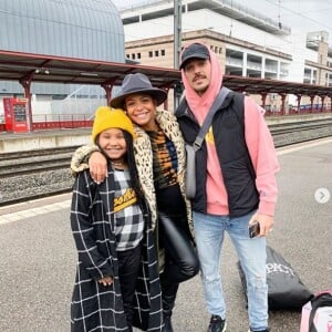 Christina Milian avec sa fille Violet et M. Pokora à la gare de Strasbourg le 6 octobre 2019.