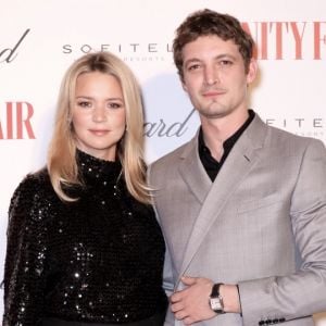 Virginie Efira et Niels Schneider à la soirée Vanity Fair des 50 Français les plus influents à Paris, le 22 novembre 2019.