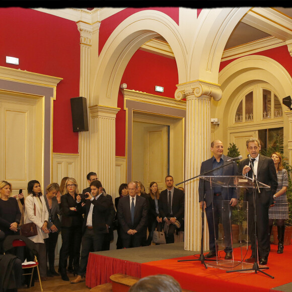 Exclusif - Nicolas Sarkozy - Nicolas Sarkozy se voit décerner le 13e Prix Edgar Faure, lors d'une cérémonie organisée à la mairie du XVIème arrondissement. Paris le 12 novembre 2019. © Alain Guizard/Bestimage