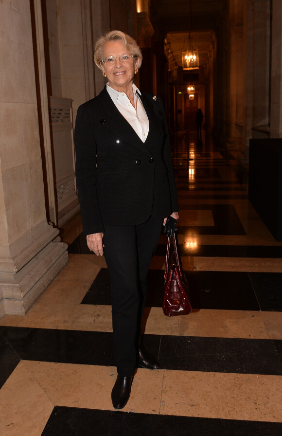 Michèle Alliot-Marie assiste à la soirée de remise du Prix de la femme d'Influence à Paris le 25 novembre 2019. © Veeren/Bestimage