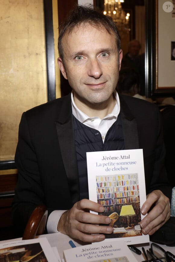 Exclusif - Jérôme Attal - Les célébrités assistent au 42ème "Cocktail des Ecrivains" organisé par le Cercle mbc au Fouquet's à Paris, le 27 novembre 2019.