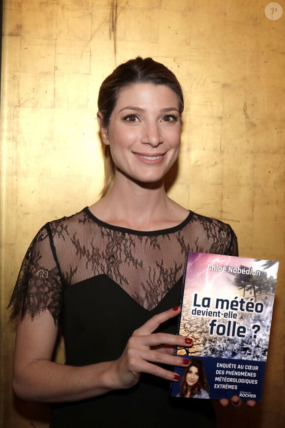 Exclusif - Chloé Nabédian - Les célébrités assistent au 42ème "Cocktail des Ecrivains" organisé par le Cercle mbc au Fouquet's à Paris, le 27 novembre 2019.
