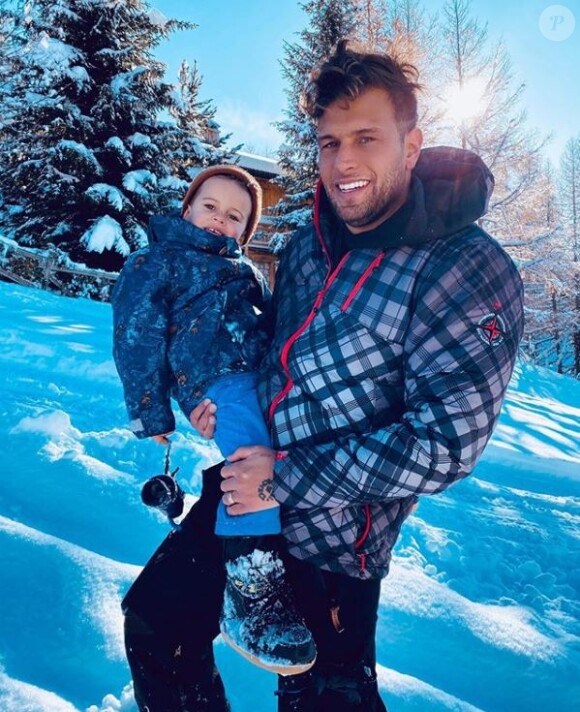 Neymar avec son fils Lyam au ski, le 3 décembre 2019
