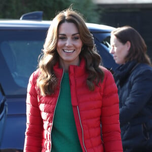 Kate Middleton a participé aux activités caritatives de Noël avec les familles et les enfants lors de sa visite à la "Peterley Manor Farm" à Buckinghamshire. Le 4 décembre 2019