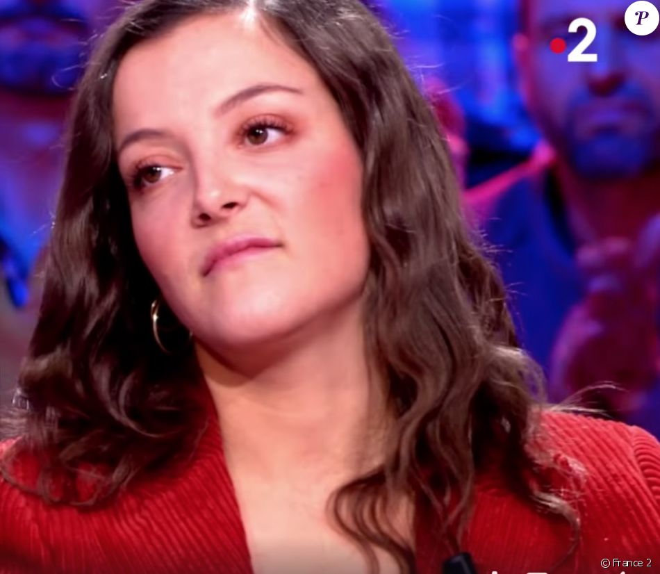 Camille Lellouche Danse Avec Les Stars Camille Lellouche fond en larmes devant Michel Cymes sur France 2