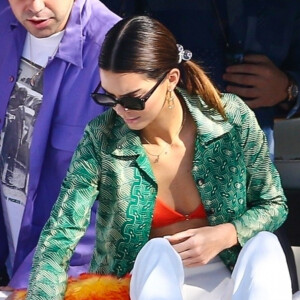 Kendall Jenner prend du bon temps sur le yacht de D.Grutamn, à l'occasion d'Art Basel, à Miami, le 6 décembre 2019. 06/12/2019 - Miami