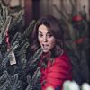 Kate Catherine Middleton, duchesse de Cambridge, a participé aux activités caritatives de Noël avec les familles et les enfants lors de sa visite à la "Peterley Manor Farm" à Buckinghamshire. Le 4 décembre 2019