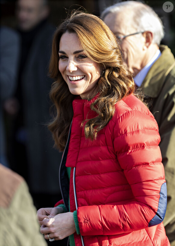 Kate Catherine Middleton, duchesse de Cambridge, a participé aux activités caritatives de Noël avec les familles et les enfants lors de sa visite à la "Peterley Manor Farm" à Buckinghamshire. Le 4 décembre 2019 4 December 2019.