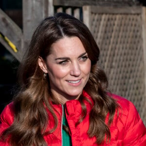 Kate Catherine Middleton, duchesse de Cambridge, a participé aux activités caritatives de Noël avec les familles et les enfants lors de sa visite à la "Peterley Manor Farm" à Buckinghamshire. Le 4 décembre 2019