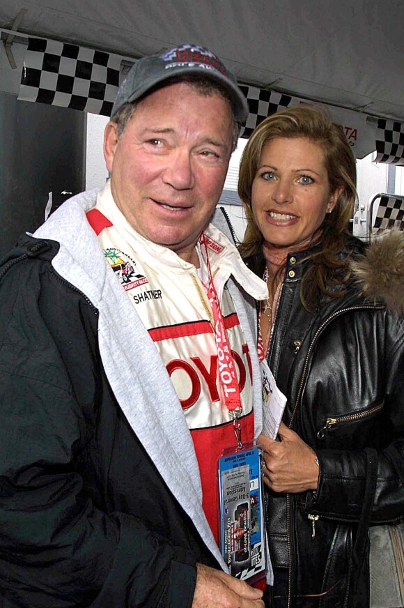 William Shatner et sa femme Elizabeth - 25e Rallye Toyota. Long Beach. Le 9 avril 2001.