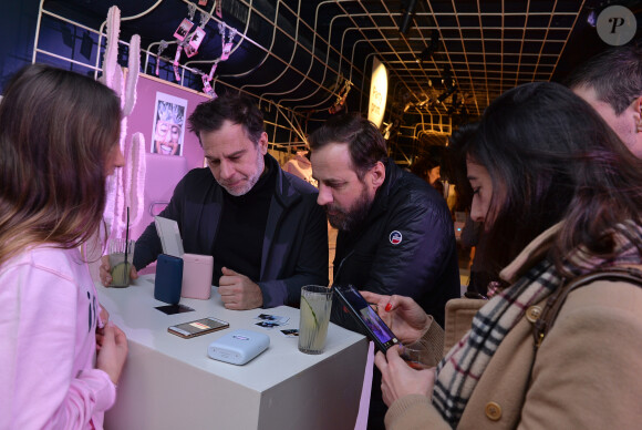 Fred Testot et Ronald Guintrange - Lancement de l'Instax Mini Link de Fujifilm à Paris, le 10 décembre 2019. L'Instax Mini Link est la nouvelle imprimante connectée de Fujifilm. © Veeren/Bestimage
