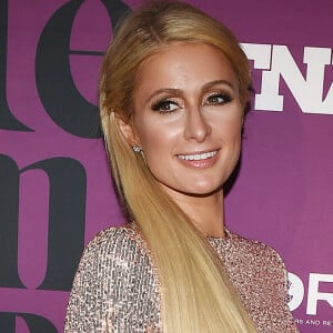 Paris Hilton lors de la 33ème édition des 'Footwear News Achievement Awards' à New York, le 3 décembre 2019.