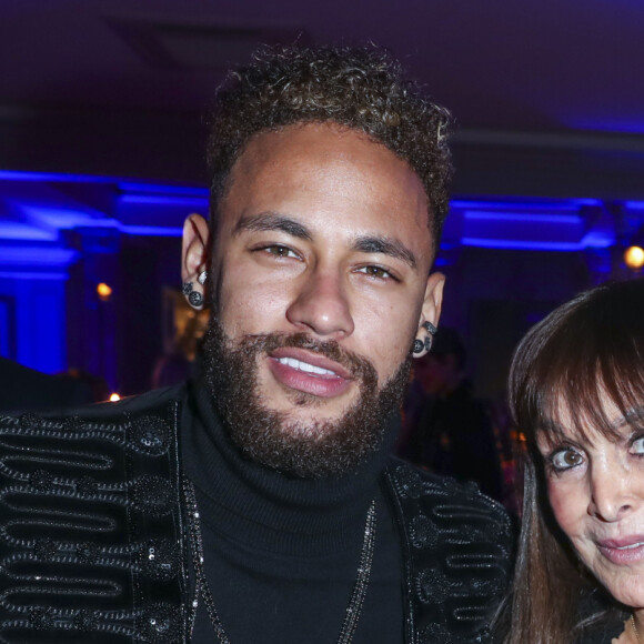 Neymar, Babeth Djian et Olivier Rousteing assistent au dîner de gala de l'association AEM (Un Avenir pour les Enfants du Monde) au bénéfice des enfants du Rwanda organisé par Babeth Djian au Pavillon Ledoyen. Paris, France, le 12 décembre 2019. © Olivier Borde/Bestimage