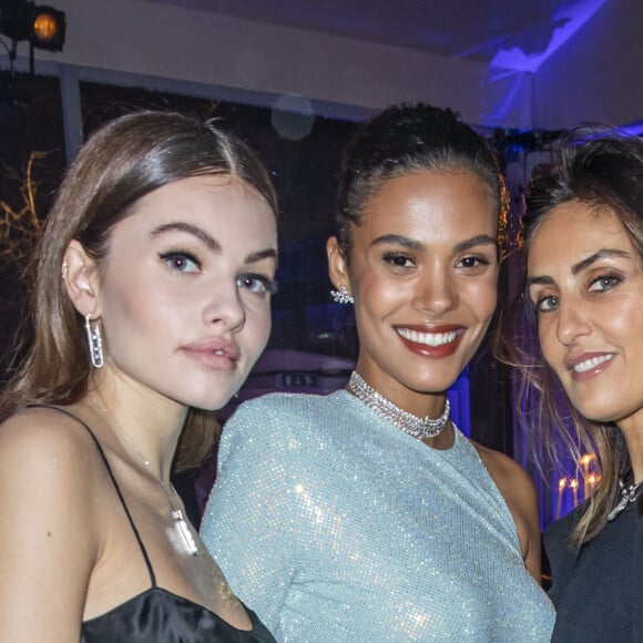 Thylane Blondeau, Tina Kunakey et Valérie Messika assistent au dîner de gala de l'association AEM (Un Avenir pour les Enfants du Monde) au bénéfice des enfants du Rwanda organisé par Babeth Djian au Pavillon Ledoyen. Paris, France, le 12 décembre 2019. © Olivier Borde/Bestimage