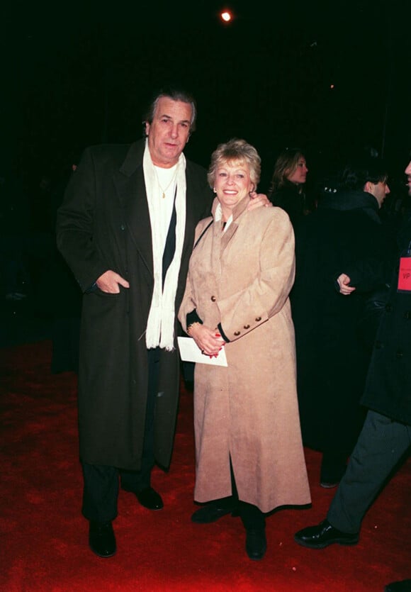 Danny Aiello et sa femme en 1994 à New York lors de l'avant-première de Prêt-à-Porter de Robert Altman.