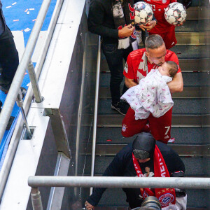 Franck Ribéry et sa fille Keltoum - Franck Ribéry célèbre le titre de champion d'Allemagne et son dernier match sous les couleurs du Bayern de Munich le 18 Mai 2019.