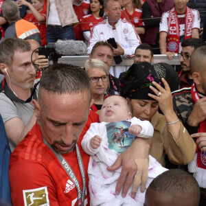 Franck Ribéry et sa fille Keltoum - Franck Ribéry célèbre le titre de champion d'Allemagne et son dernier match sous les couleurs du Bayern de Munich le 18 Mai 2019.