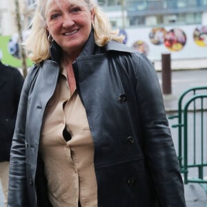 Exclusif - Charlotte de Turckheim arrive dans les studios RTL à Paris. Le 16 décembre 2019 © Jonathan Rebboah / Panoramic / Bestimage