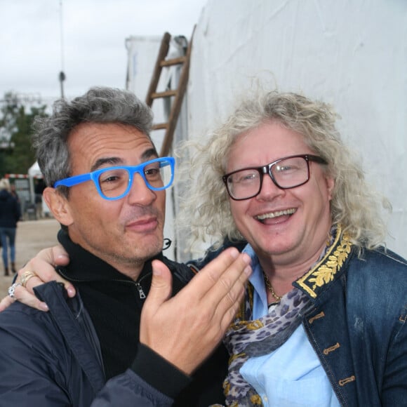 Exclusif - Julien Cohen, Pierre-Jean Chalençon - 99ème édittion de la 'Foire de Chatou' sur les antiquités et Brocante à Chatou le 29 septembre 2019. © JLPPA/Bestimage