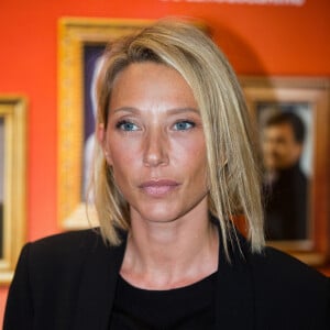 Laura Smet assiste à l'avant-première du film "La Sainte Famille" à l'UGC Ciné Cité Les Halles. Paris, le 19 décembre 2019