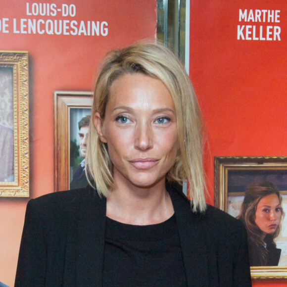 Laura Smet assiste à l'avant-première du film "La Sainte Famille" à l'UGC Ciné Cité Les Halles. Paris, le 19 décembre 2019