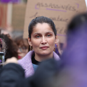 Laetitia Casta - De nombreuses artistes et personnalités marchent contre les violences sexistes et sexuelles (marche organisée par le collectif NousToutes) de place de l'Opéra jusqu'à la place de la Nation à Paris le 23 Novembre 2019 © Cyril Moreau / Bestimage