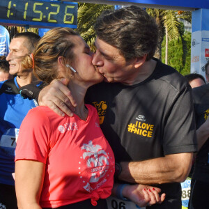 Christian Estrosi, le maire de Nice, et sa femme, Laura Tenoudji Estrosi participent à la 21ème édition de la Prom Classic, 10 kilomètres de course à pied, sur la Promenade des Anglais à Nice, France, le 5 janvier 2020. Début d'année sportif pour le couple Estrosi qui a bouclé les 10 kilomètres du parcours en 1h et 15 minutes. C'est Laura qui a donné le départ de la catégorie Handisport. © Bruno Bébert/Bestimage