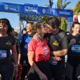Christian Estrosi, le maire de Nice, et sa femme, Laura Tenoudji Estrosi participent à la 21ème édition de la Prom Classic, 10 kilomètres de course à pied, sur la Promenade des Anglais à Nice, France, le 5 janvier 2020. Début d'année sportif pour le couple Estrosi qui a bouclé les 10 kilomètres du parcours en 1h et 15 minutes. C'est Laura qui a donné le départ de la catégorie Handisport. © Bruno Bébert/Bestimage