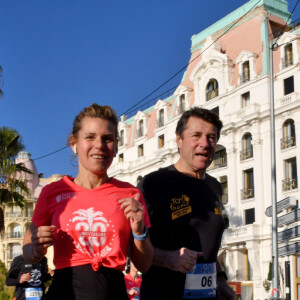 Christian Estrosi, le maire de Nice, et sa femme, Laura Tenoudji Estrosi participent à la 21ème édition de la Prom Classic, 10 kilomètres de course à pied, sur la Promenade des Anglais à Nice, France, le 5 janvier 2020. Début d'année sportif pour le couple Estrosi qui a bouclé les 10 kilomètres du parcours en 1h et 15 minutes. C'est Laura qui a donné le départ de la catégorie Handisport. © Bruno Bébert/Bestimage