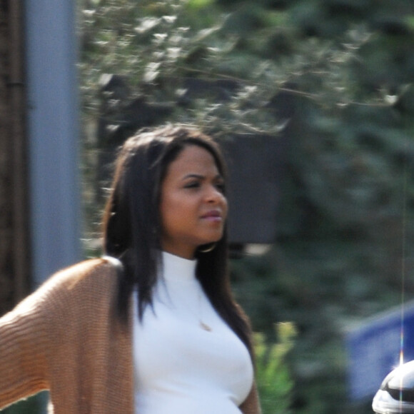 Christina Milian, enceinte, avec son compagnon M.Pokora et sa fille, à Los Angeles, Californie, Etats-Unis, le 7 janvier 2020.