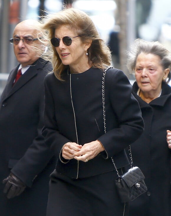 Caroline Kennedy assiste aux obsèques de Lee Radziwill (Caroline Lee Bouvier), la soeur de Jackie Kennedy et belle-soeur de John F. Kennedy, en l'église Saint Thomas More à New York le 25 février 2019.