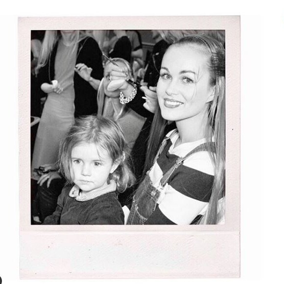 Margaux Thibaut souhaite un joyeux anniversaire à sa demi-soeur Laeticia Hallyday à l'occasion de ses 44 ans. Instagram, le 18 mars 2019.