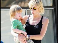 Sharon Stone : Avec ses trois adorables enfants, elle continue de frapper fort... à coup de Crocs ! Regardez !